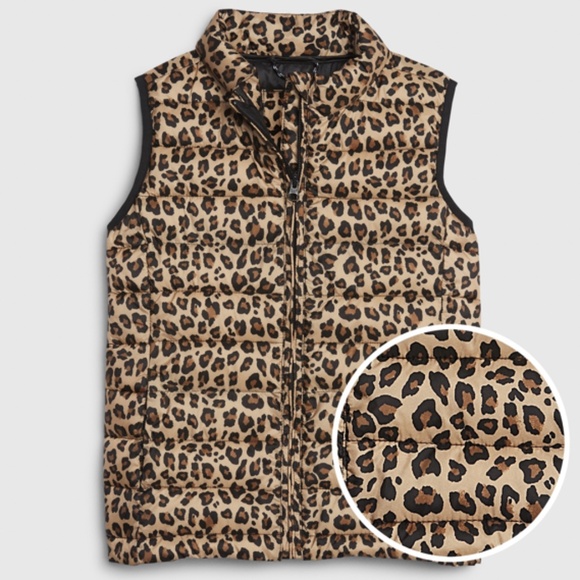 GAP Kids Upcycled Lightweight Cheetah Animal Print Puffer Vest Sz S - Picture 1 of 2